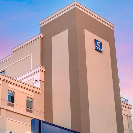 Comfort Inn & Suites Newark Liberty International Airport 外观 照片