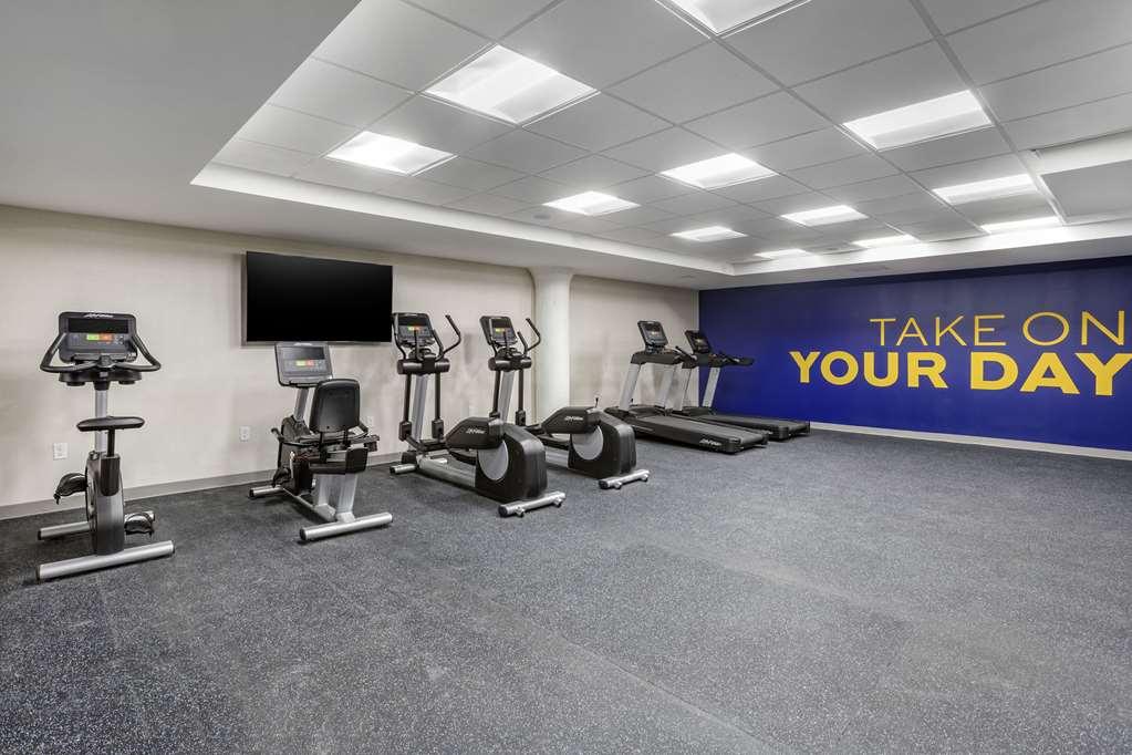 Comfort Inn & Suites Newark Liberty International Airport 设施 照片