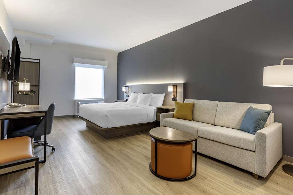 Comfort Inn & Suites Newark Liberty International Airport 客房 照片