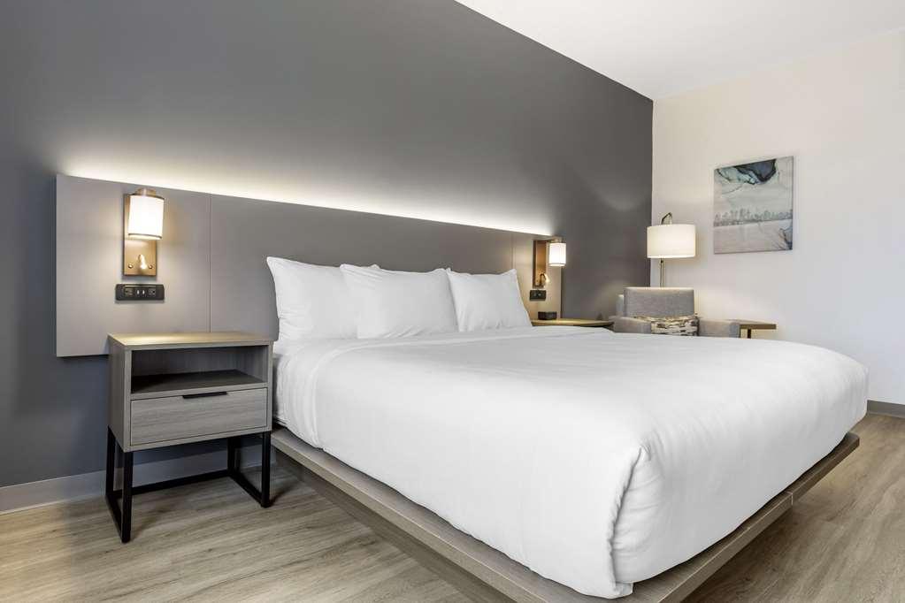 Comfort Inn & Suites Newark Liberty International Airport 客房 照片