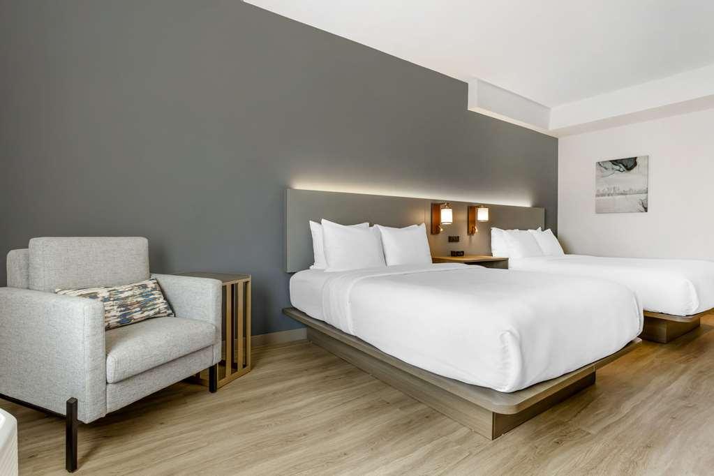 Comfort Inn & Suites Newark Liberty International Airport 客房 照片